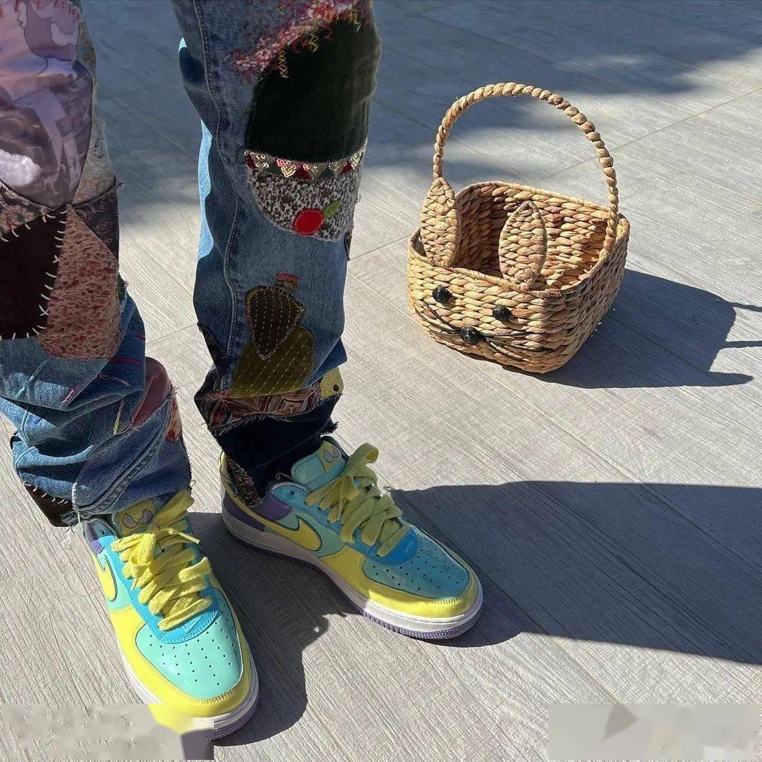 Air Jordan 5 Easter