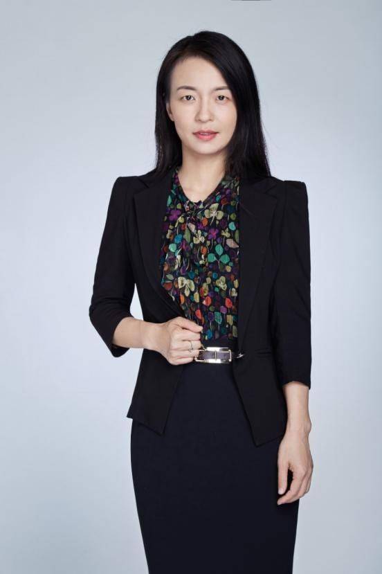 泰康人寿深圳分公司胡亭玉：树行业标杆<strong></p>
<p>理财新人</strong>，做保险精英