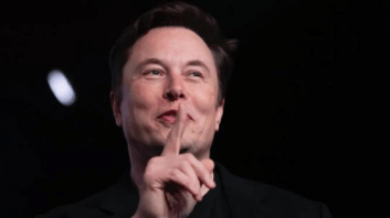 “财经大V”被罚1亿 / 丁克夫妇300万退休