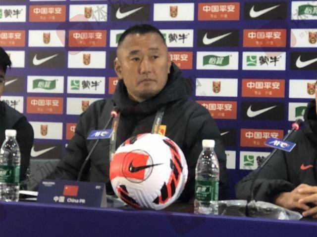 战平韩国<strong></p>
<p>模拟炒币大赛</strong>！国少主帅上村健一：换人慢半拍 打法高压逼抢主动出击