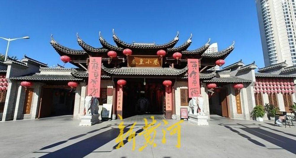 秦皇岛一网红夜市被指违规占用规划绿地却经营4年之久<strong></p>
<p>币圈媒体价格表</strong>，当地回应：无审批手续 | 刚调查