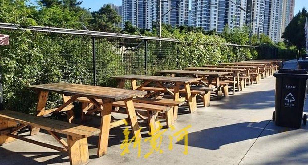 秦皇岛一网红夜市被指违规占用规划绿地却经营4年之久<strong></p>
<p>币圈媒体价格表</strong>，当地回应：无审批手续 | 刚调查