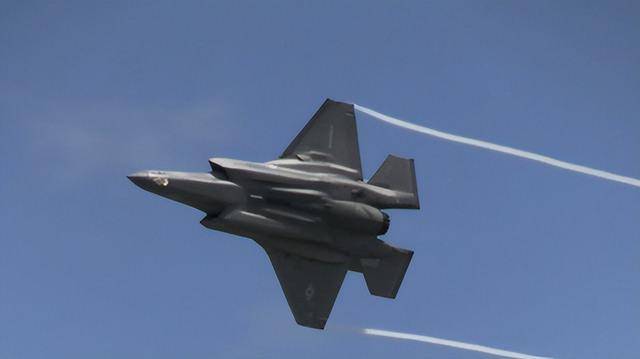 美军：飞行员慌乱中弃机弹射时<strong></p>
<p>币圈媒体价格表</strong>，F-35战机并未失控