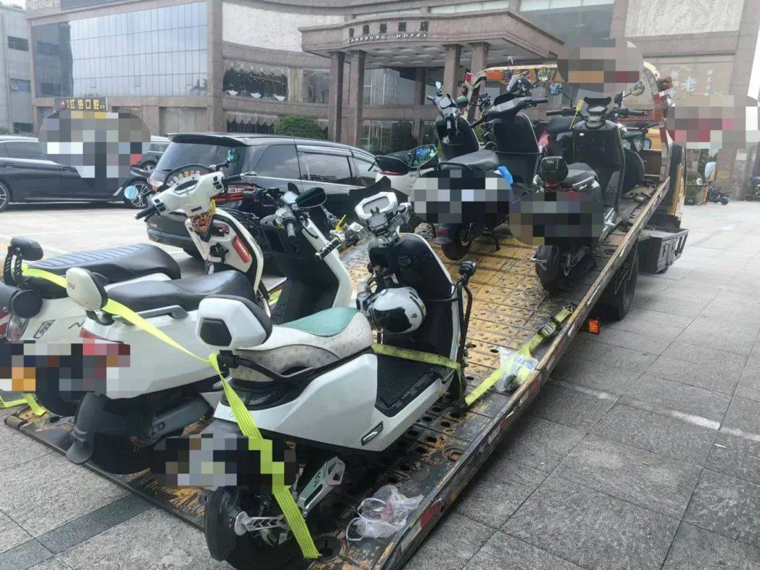 惨痛<strong></p>
<p>链圈</strong>！一人身亡！深圳多名学生骑电动车发生意外