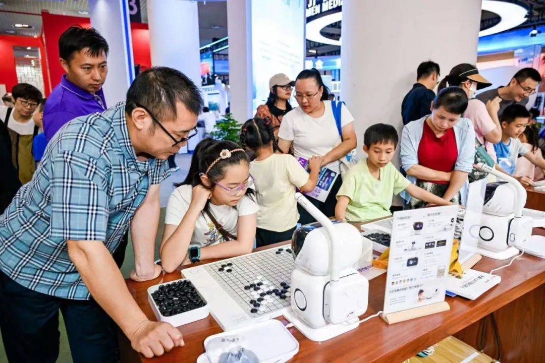 83.39亿元<strong></p>
<p>币圈</strong>！15万人次！详情→