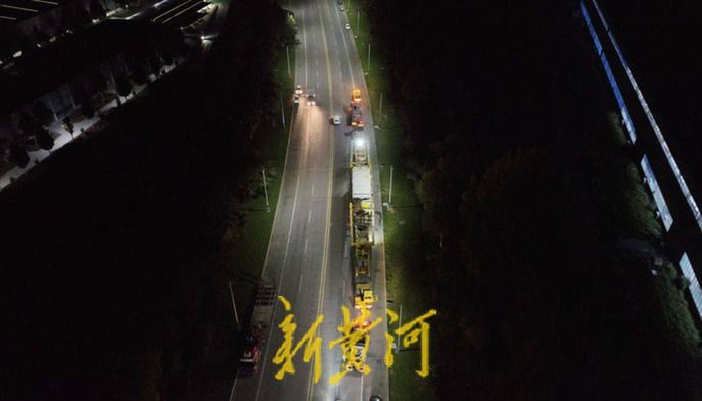 重达351吨<strong></p>
<p>万维币</strong>！济南多部门联动护送巨无霸变压器到泰安“服役”