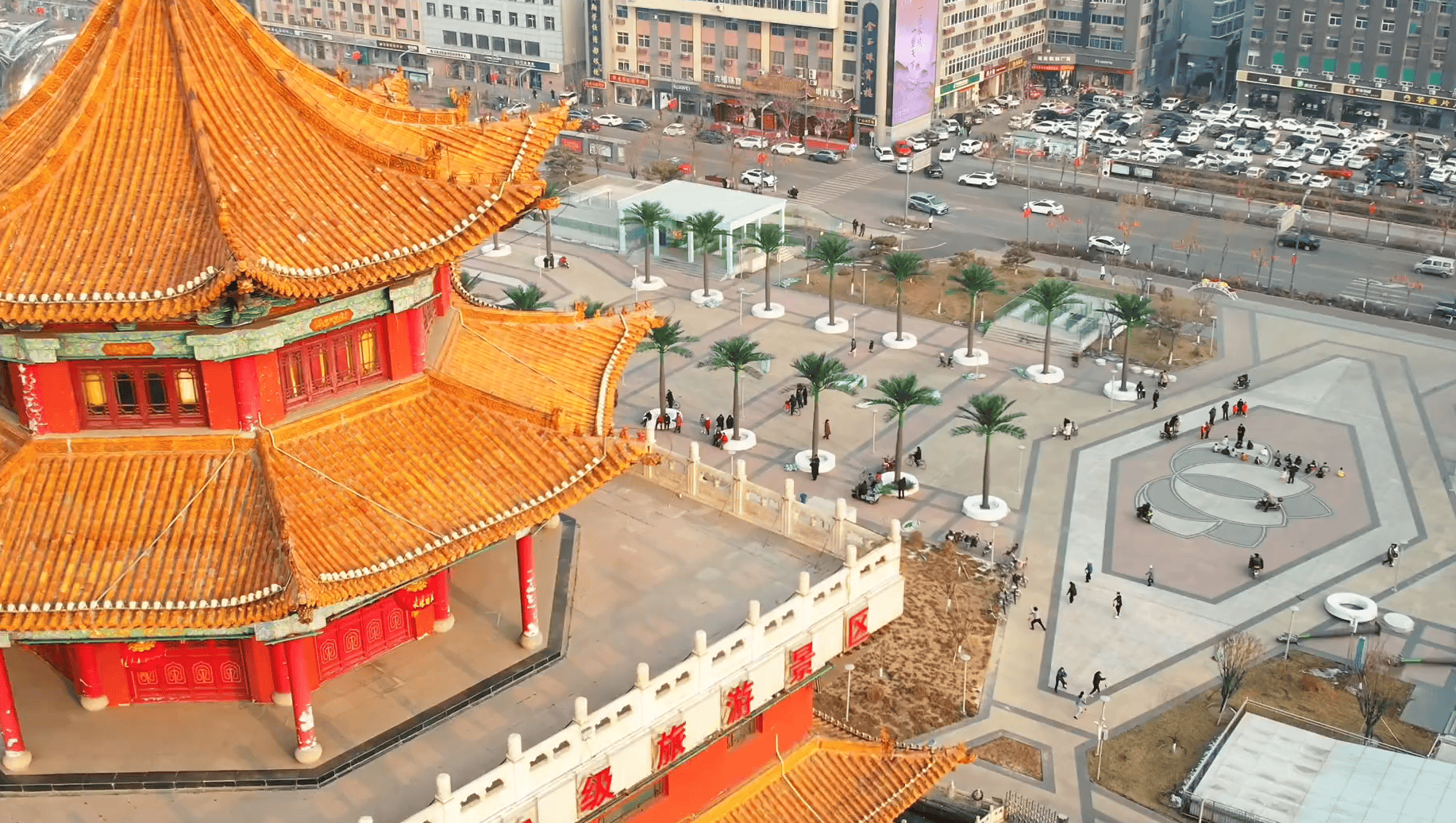 县政府门前广场花1305万建设仿真椰子树、雕塑等<strong></p>
<p>币圈电报群</strong>，中央点名通报后，仿真椰子树连夜拆除