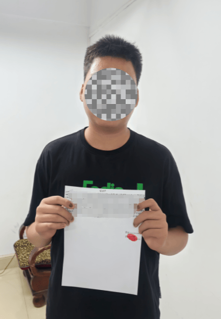 “网上学会的！”衡阳13岁男孩偷拿爸爸车钥匙凌晨和同学开车上路<strong></p>
<p>坐以待币</strong>，一句话惊呆交警