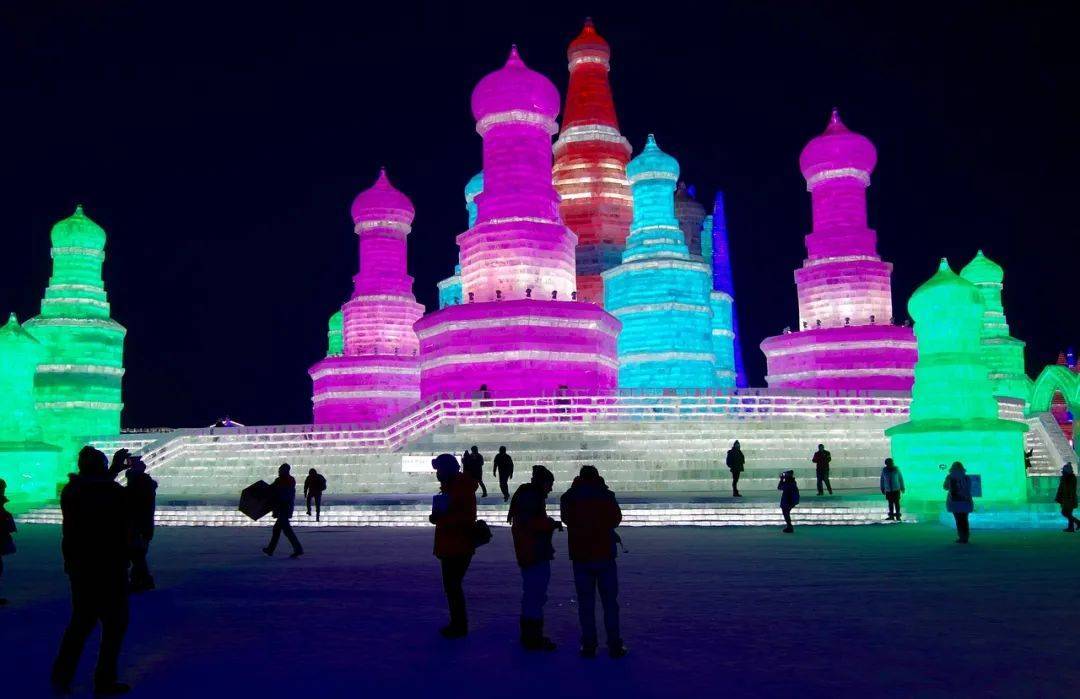 融创退出冰雪大世界<strong></p>
<p>坐以待币</strong>，哈尔滨国资如何撬动百亿文旅产业