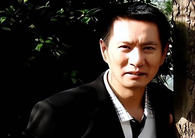 “坏人专业户”姚刚：一生无妻无子<strong></p>
<p>币虎交易</strong>，如今53岁在千万豪宅一个人住