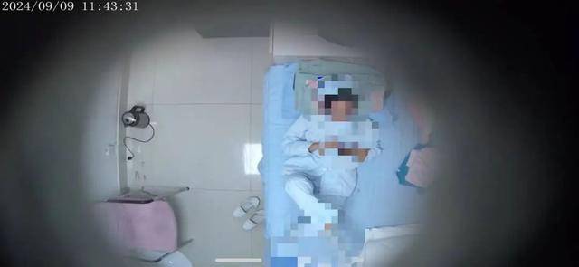 河南一医院乳腺治疗室旁更衣室发现针孔摄像头<strong></p>
<p>币虎交易</strong>，“24小时录像”