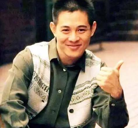 李连杰:后事一切从简<strong></p>
<p>2018币圈</strong>,不用立碑也不用办丧事,树葬海葬都可以