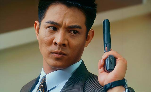 李连杰:后事一切从简<strong></p>
<p>2018币圈</strong>,不用立碑也不用办丧事,树葬海葬都可以