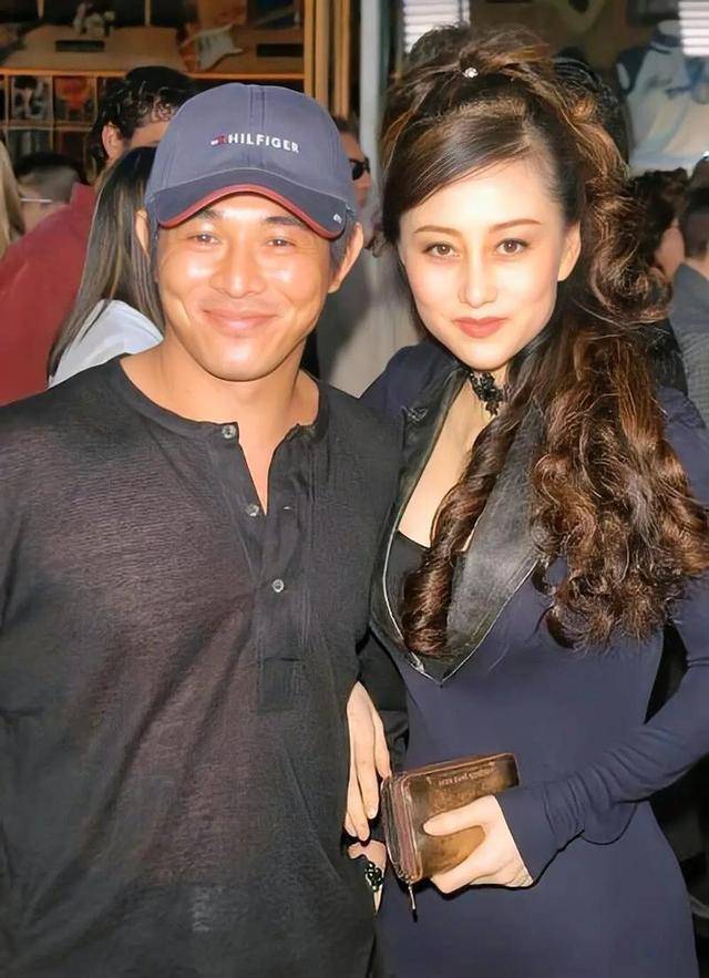 李连杰:后事一切从简<strong></p>
<p>2018币圈</strong>,不用立碑也不用办丧事,树葬海葬都可以