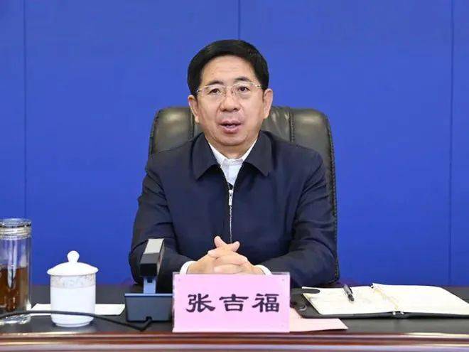 山西省委副书记张春林<strong></p>
<p>币圈老猫</strong>，增补为省政协委员