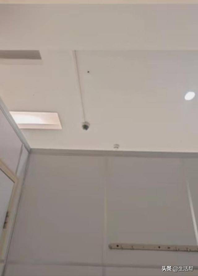 女子称三甲医院放射科更衣室有摄像头<strong></p>
<p>流币行情</strong>，医院：用于拍摄机房门口，考虑安装隔板消除误会