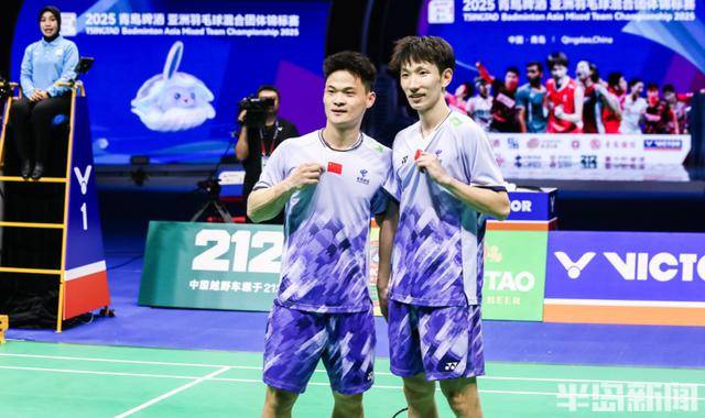 在青岛上演惊天大逆转!中国队3:2险胜日本队<strong></p>
<p>炒币赔光</strong>,挺进羽毛球亚团赛决赛