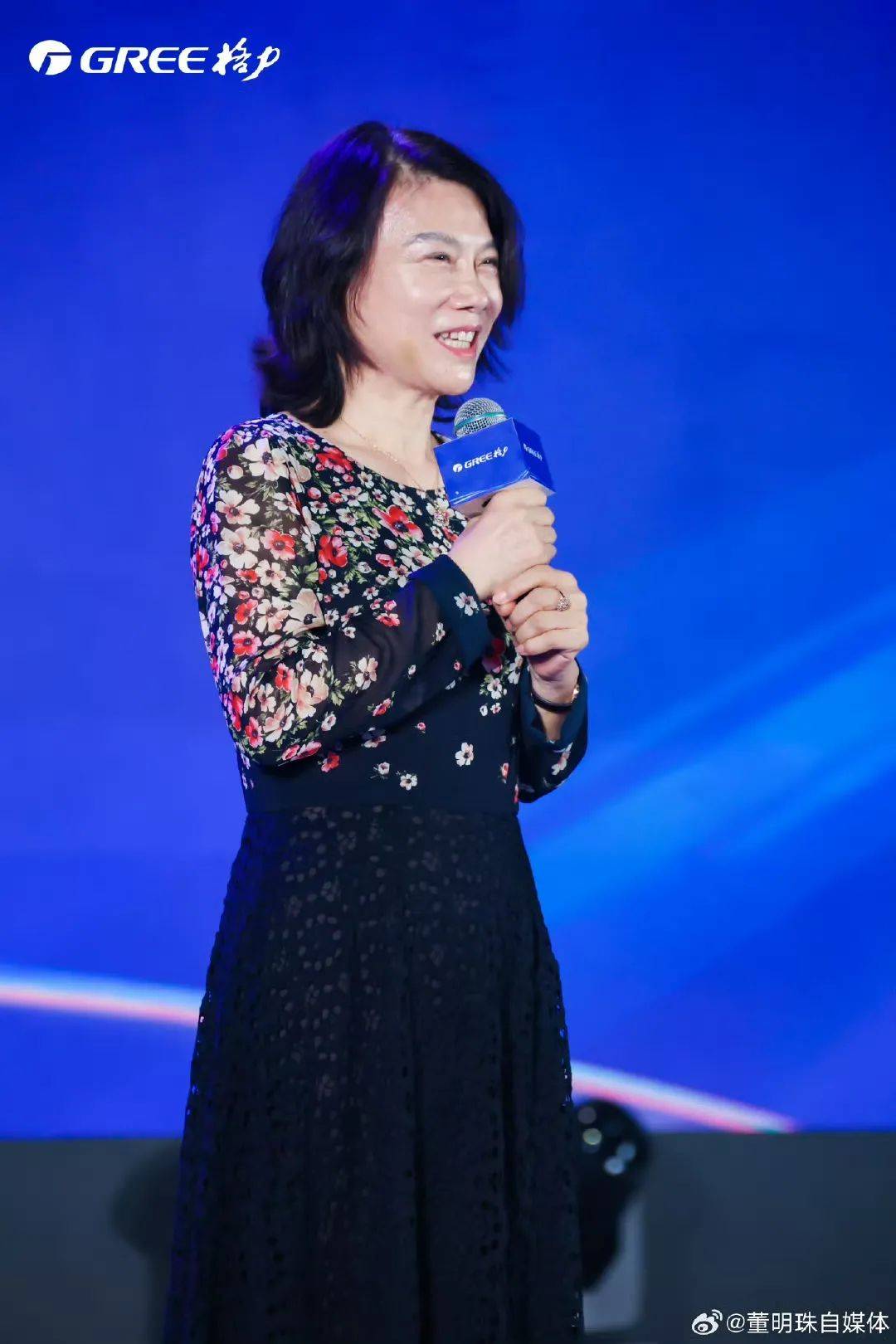 董明珠：已找到格力接班人<strong></p>
<p>十元人命币</strong>，现在没人敢奉承我
