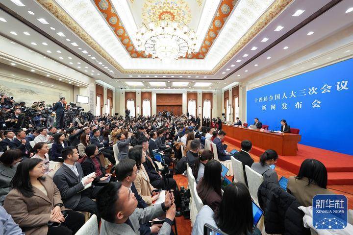 人大首场发布会<strong></p>
<p>券商交易软件</strong>,娄勤俭90分钟回答了这些热点