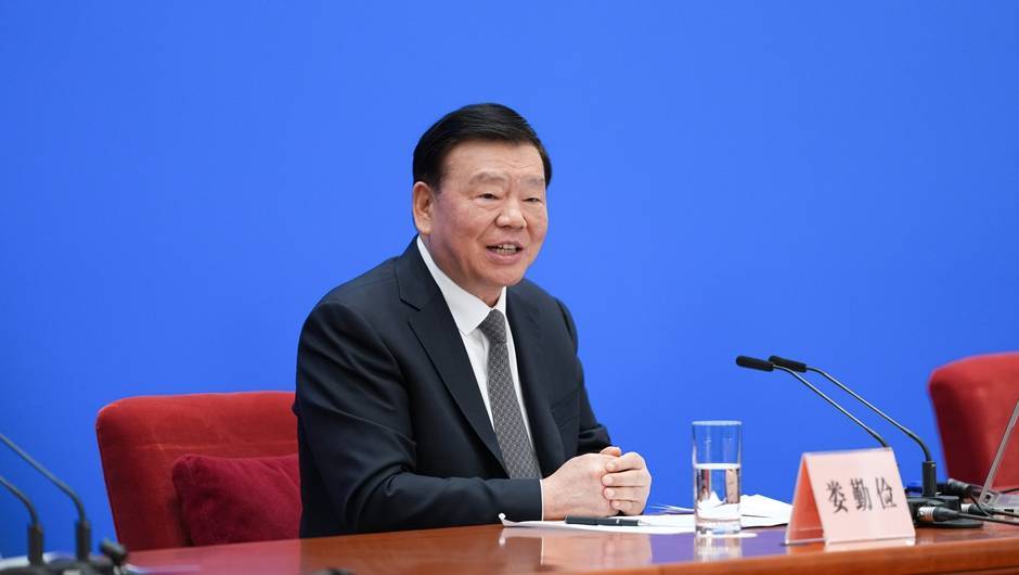 人大首场发布会<strong></p>
<p>券商交易软件</strong>,娄勤俭90分钟回答了这些热点