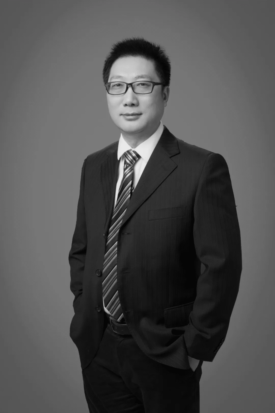 刘永锋教授在参会现场突发脑溢血离世<strong></p>
<p>罗门币算力</strong>，年仅47岁，浙江大学发布讣告