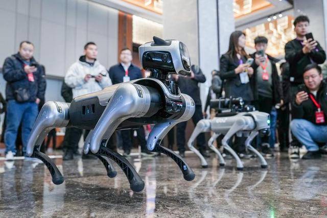 新华社记者带你听两会｜听<strong></p>
<p>罗门币算力</strong>，“新”的活力