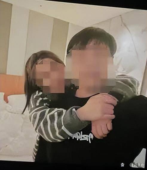 上海一区财政局主任科员被妻子举报出轨副科长<strong></p>
<p>每日币抢</strong>，当地纪委回应