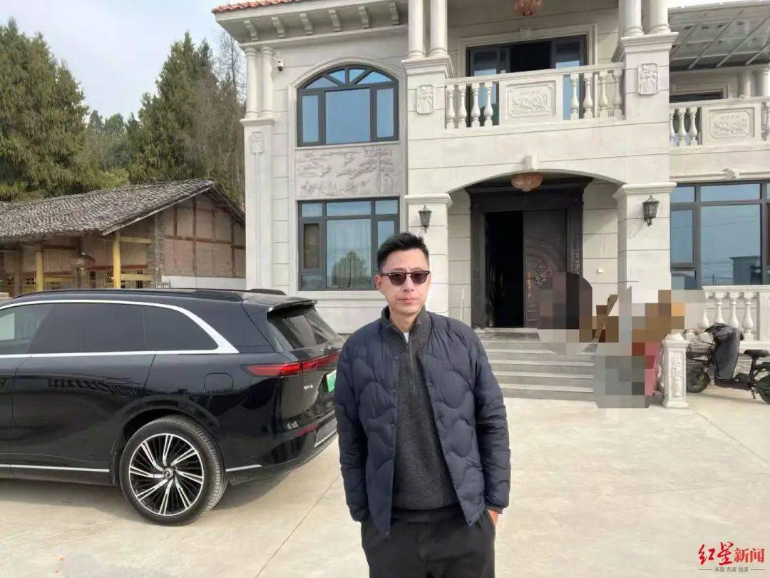 小伙搬砖9年攒200万<strong></p>
<p>第三套人命币</strong>，修别墅买车：宁愿不要这些钱，若时间倒流想好好读书