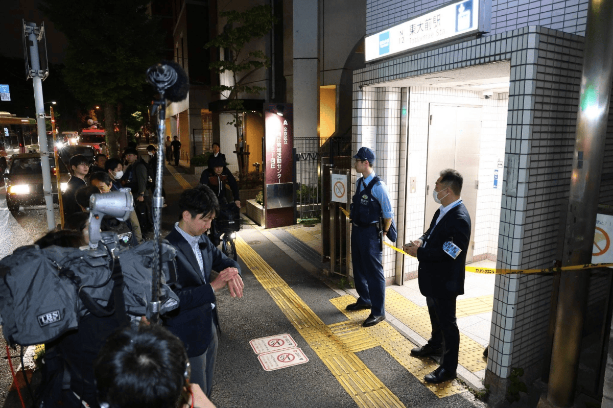 日本地铁出现随机杀人事件<strong></p>
<p>刷视频趣币</strong>，43岁男子挥菜刀砍伤2人被捕