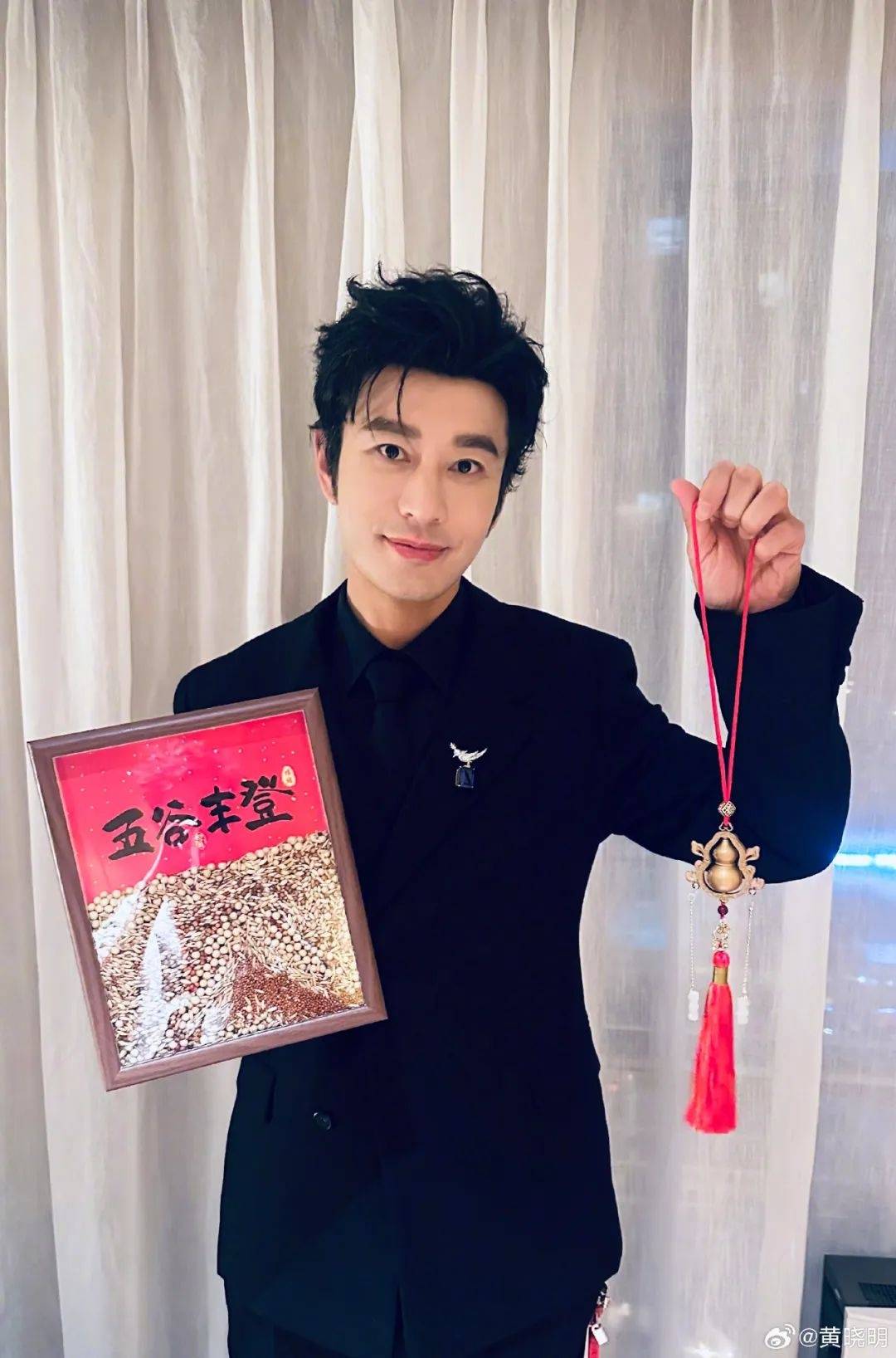 上戏回应黄晓明考博：不管是公众人物还是普通考生<strong></p>
<p>莱币网</strong>，都是一视同仁