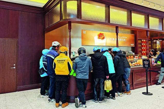 外卖大战<strong></p>
<p>老虎币充值</strong>，要熄火了？