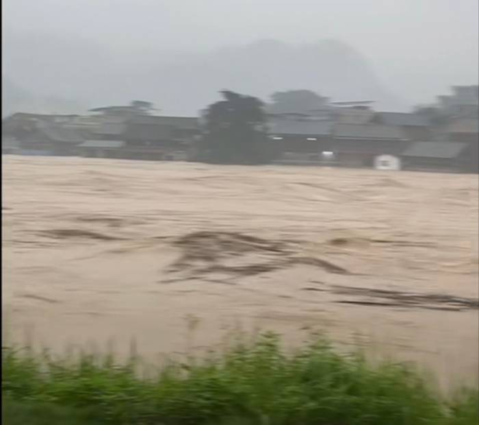 贵州榕江全县被淹<strong></p>
<p>币圈94重来</strong>，“70年一遇”洪水如何形成？