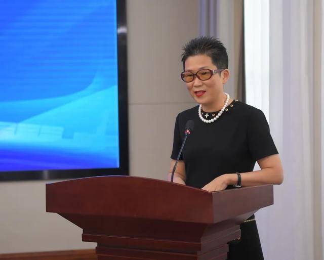 陈世琴<strong></p>
<p>模拟炒币</strong>，任上被查