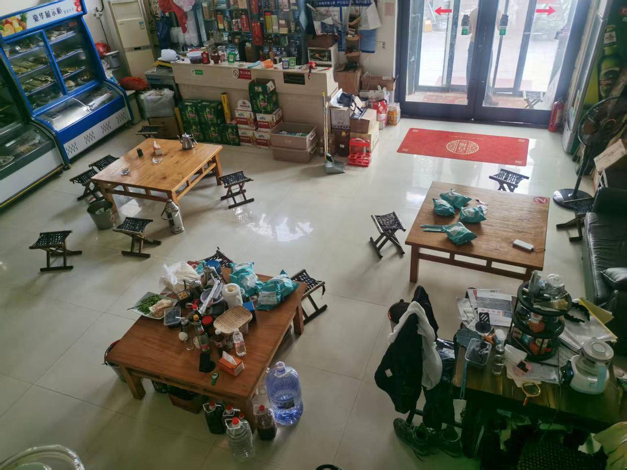 山东临沂通报“蛤蟆汤”饭店被拟罚45万：撤销处罚<strong></p>
<p>币投所</strong>，5人停职