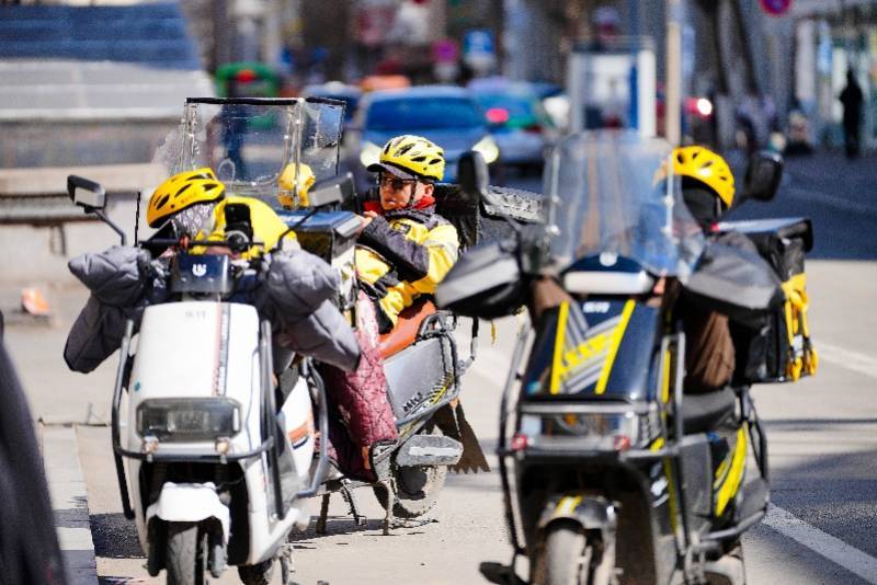 外卖钱难赚？美团“摊牌”了<strong></p>
<p>镇尸币</strong>！淘宝、京东到底图什么？