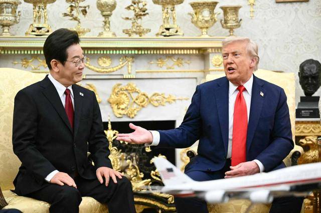 是否欢迎特朗普访华<strong></p>
<p>炒币必备软件</strong>？外交部回应暗藏深意：元首外交很重要