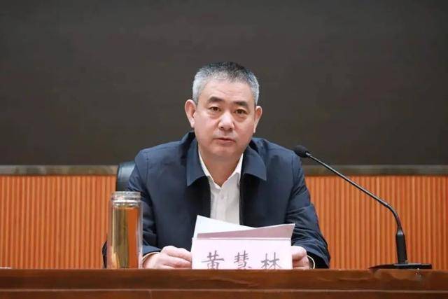 县长主动投案后<strong></p>
<p>币多多交易</strong>，两任县委书记相继落马！另有多名县委书记被查处