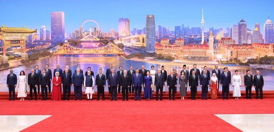 “豪华阵容”抵达津门<strong></p>
<p>帮呗币价格</strong>，两场会议今天举行，世界聚焦上合天津峰会