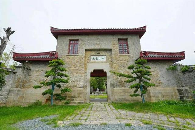 长沙李默庵故居将再次拍卖<strong></p>
<p>炒币子</strong>，起拍价960万元，此前一买家2913万元拍下但因资金问题未成交