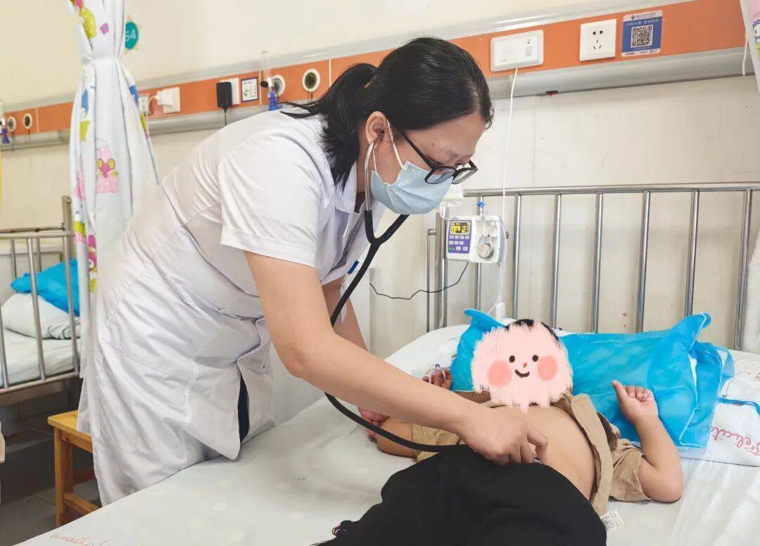 整整40颗<strong></p>
<p>炒币子</strong>！湖南3岁男童身体里取出……医生紧急提醒