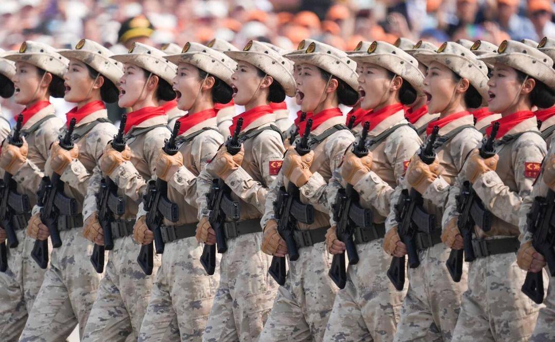 英姿飒爽！四川高校大四女生<strong></p>
<p>炒币交易软件</strong>，亮相九三阅兵方队