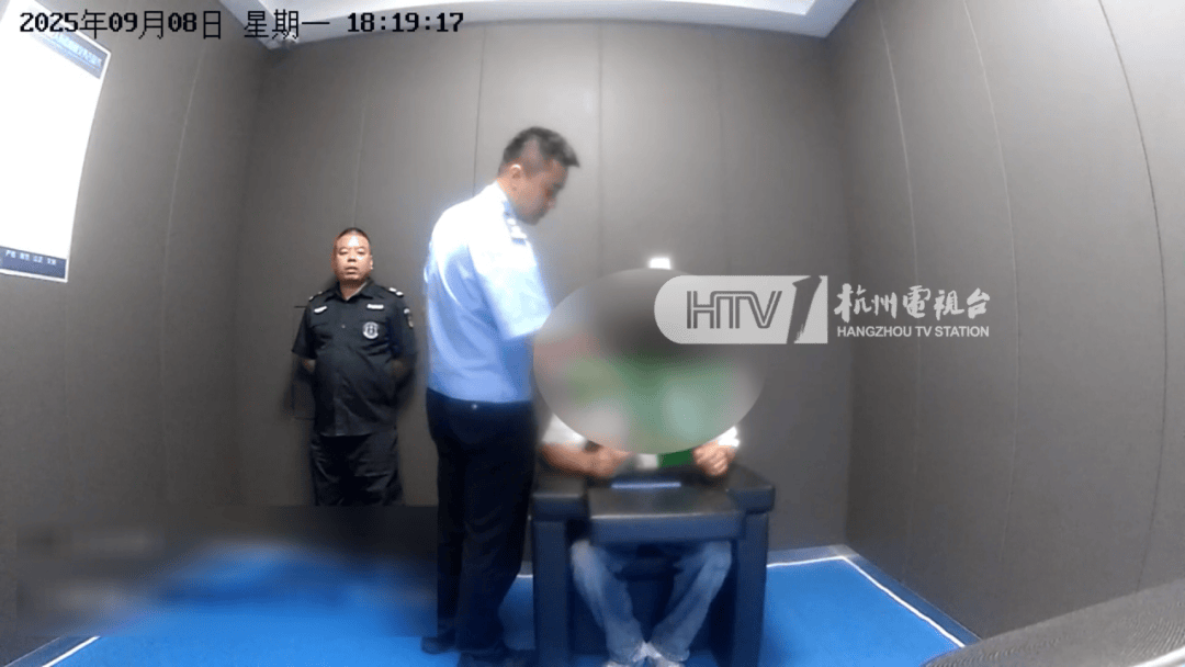 杭州女子酒驾被追尾<strong></p>
<p>币链</strong>，怕对方报警私了倒赔8000元，第二天发现肇事者竟是一路尾随