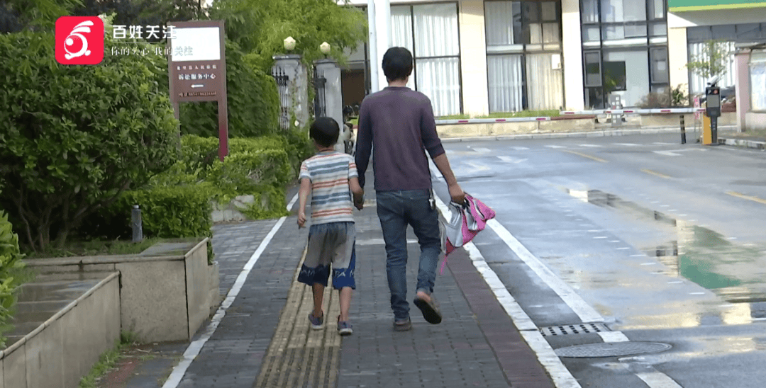 心酸！12岁男孩“独居”贵阳一安置房内<strong></p>
<p>币友圈</strong>，父亲回应：迫于无奈，因为……
