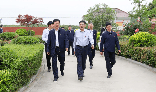 鹤壁市委常委、常务副市长林鸿嘉落马<strong></p>
<p>币澳国际</strong>，一个月前被罢免