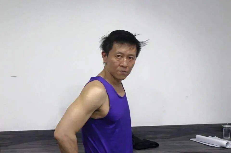 55岁演员家中猝逝<strong></p>
<p>引力币</strong>，陈尸多日才被发现
