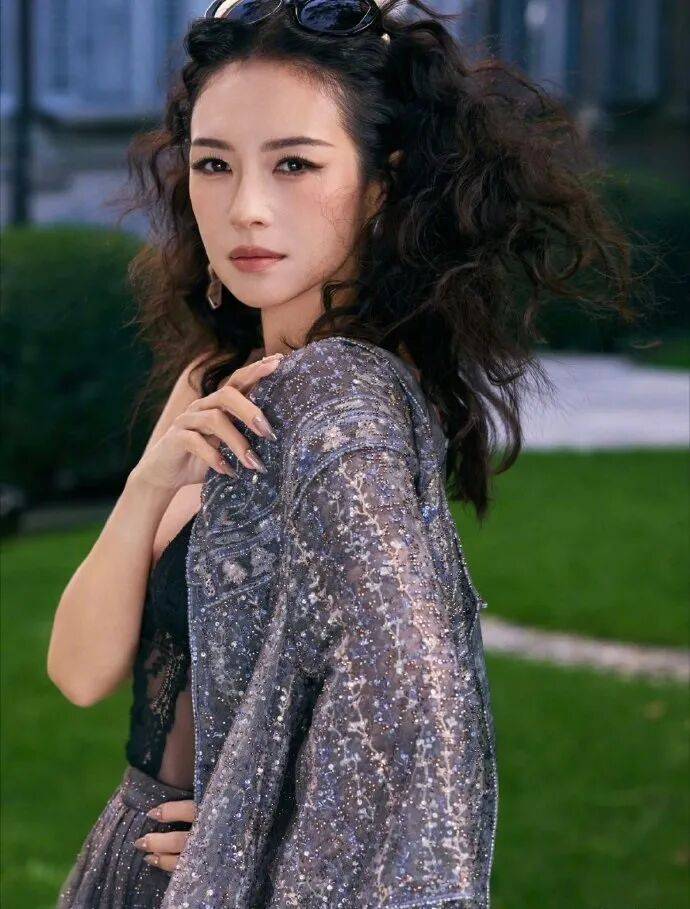 时装周上的女明星<strong></p>
<p>gxs币交易</strong>，秋冬氛围感一键封顶！
