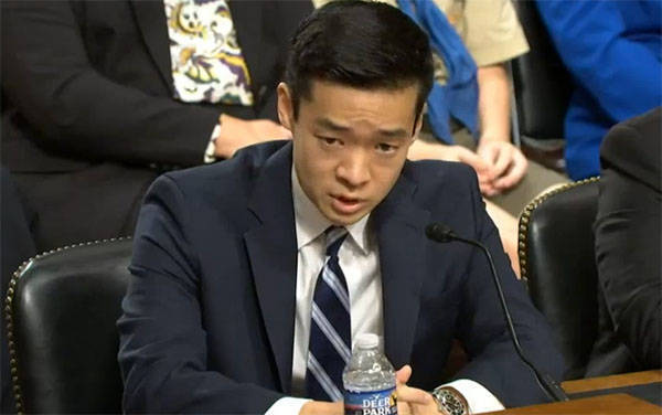 美国防部候任高官称：台当局必须承担更多费用<strong></p>
<p>币圈老沈</strong>，防务支出应增至GDP的10%