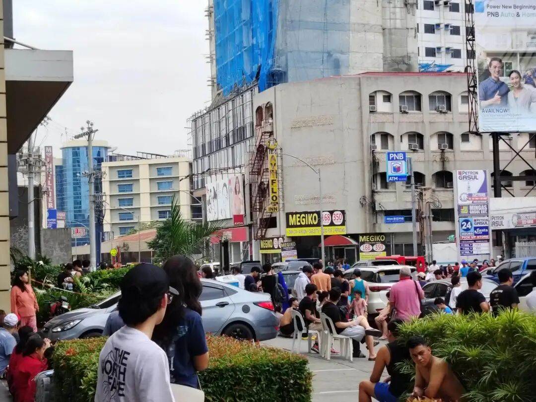 在菲华人亲历7.6级强震：震感强烈<strong></p>
<p>币圈搬砖套利</strong>，有女生被吓哭｜鱼眼·热点