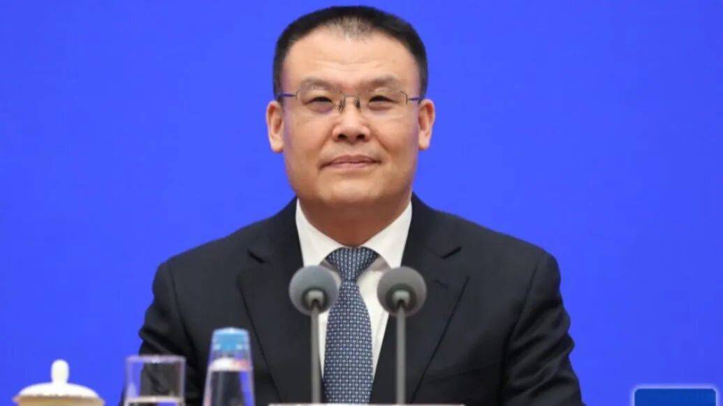 财政部副部长王东伟履新安徽省委常委<strong></p>
<p>币圈常见问题</strong>，河南唐河人