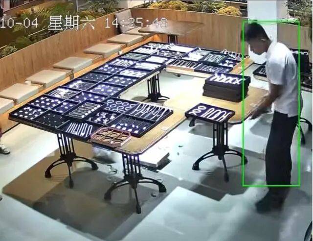 苏州一20岁店员不小心摔碎一盒玉镯损失百万<strong></p>
<p>币圈常见问题</strong>，老板未要赔偿安慰小伙别有压力